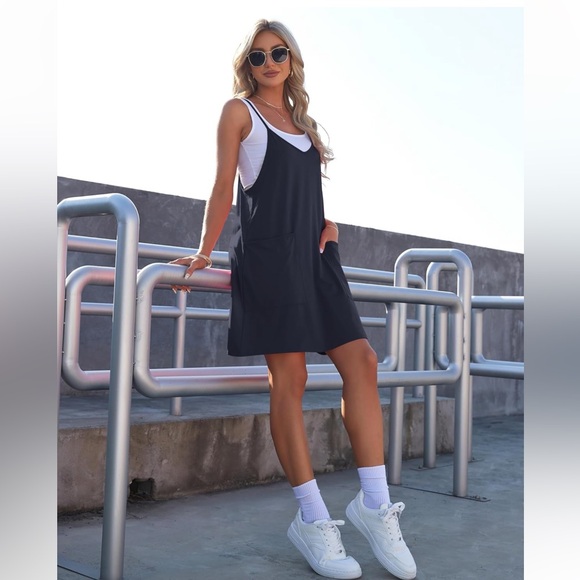 WNEEDU Women’s Sleeveless Dress - Picture 5 of 6